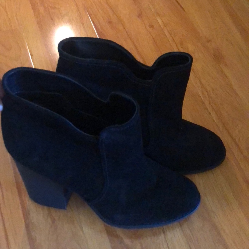 Ankle High Heeled Boots